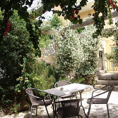Lovely With Garden Near Beach Sami (Kefalonia)